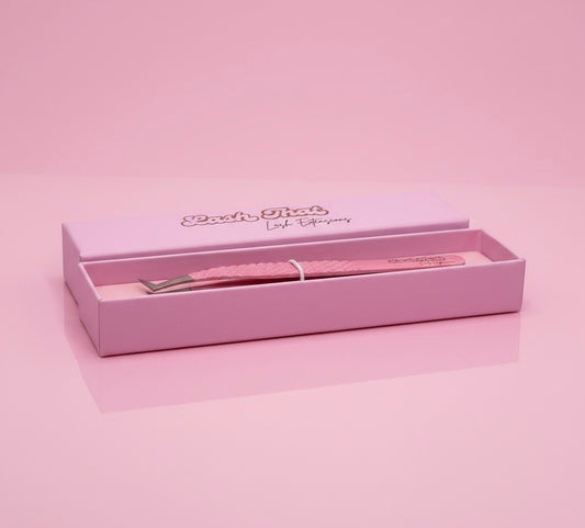 LASH THAT “ V SHAPE”